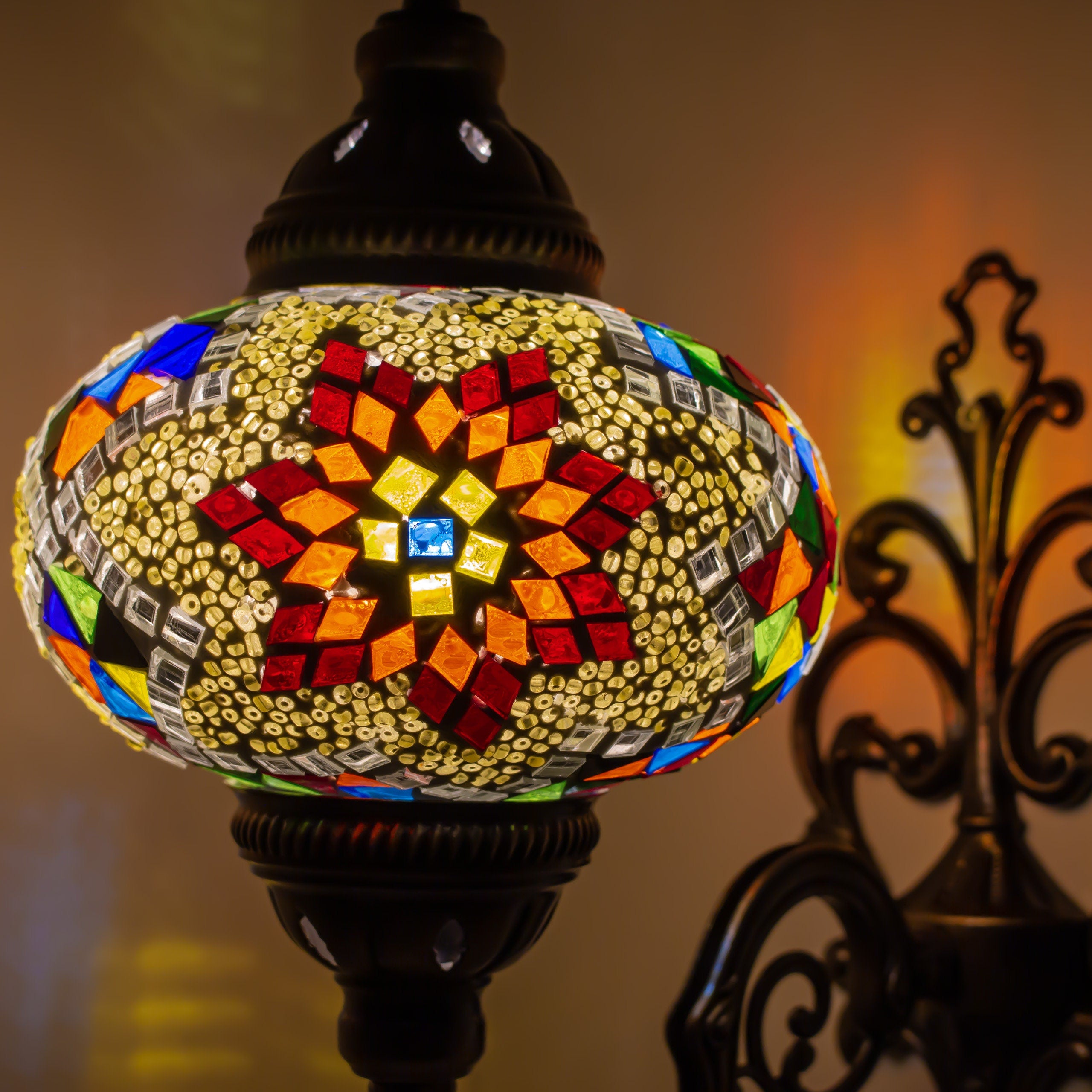 MoslandHome Turkish Moroccan Mosaic Wall Sconce Lamp, Tiffany Style, Mosaic Glass Shade
