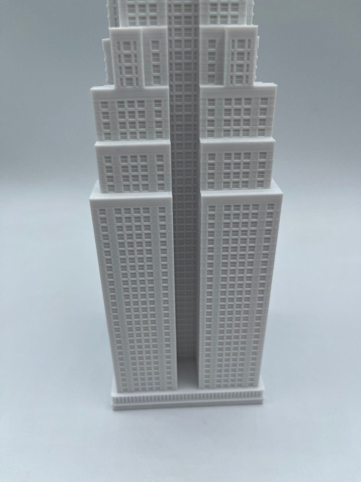 StarsoftheCity Wyndham New Yorker Hotel 3D Printed Miniature Statue