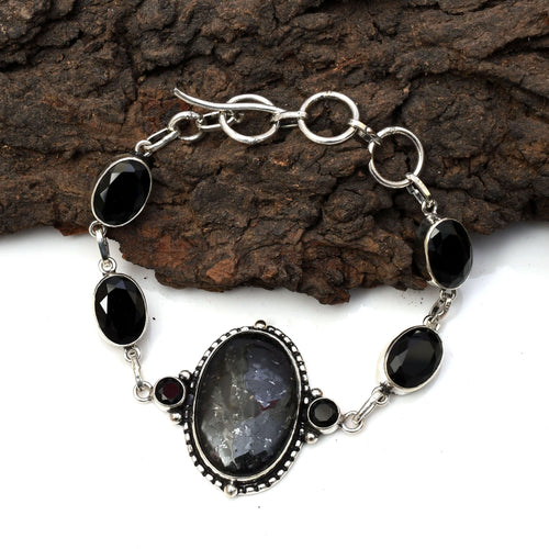 EkkJewels Nuummite & Spinel 925 Sterling Silver Bracelet 7/8 Inches