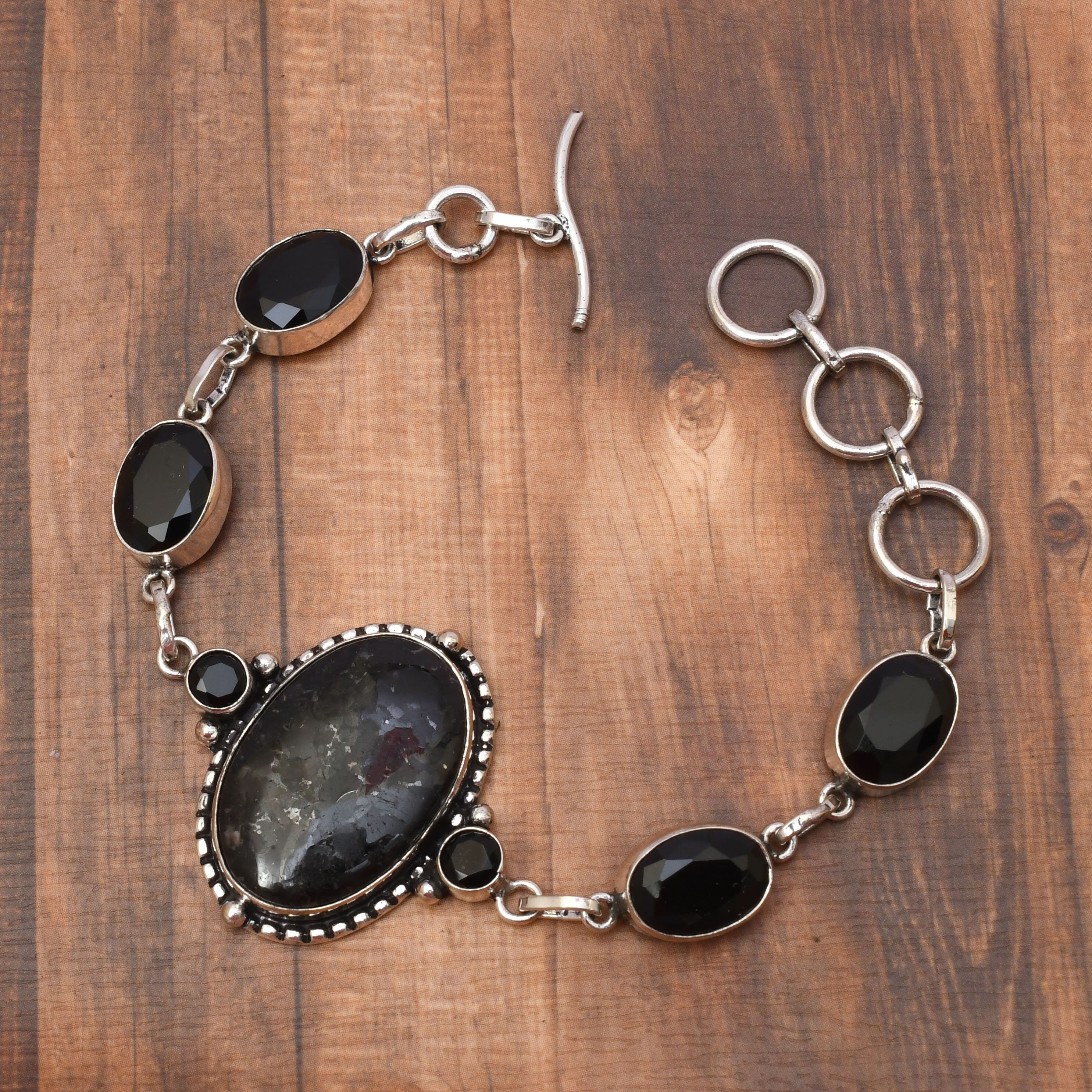 EkkJewels Nuummite & Spinel 925 Sterling Silver Bracelet 7/8 Inches