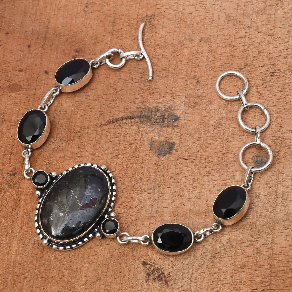 EkkJewels Nuummite & Spinel 925 Sterling Silver Bracelet 7/8 Inches