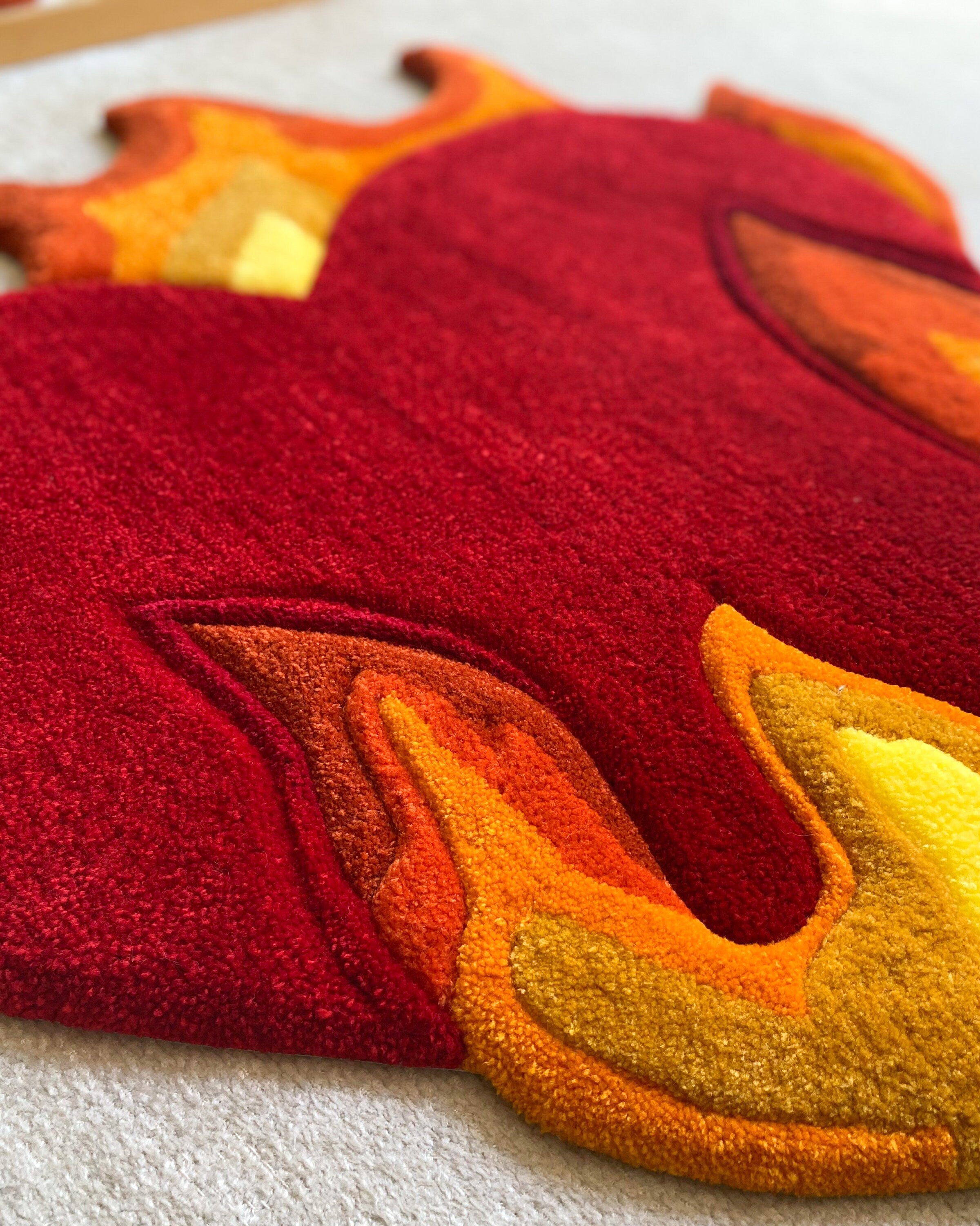 LargoModern Flaming Heart Tufted Rug Handmade Acrylic Cotton