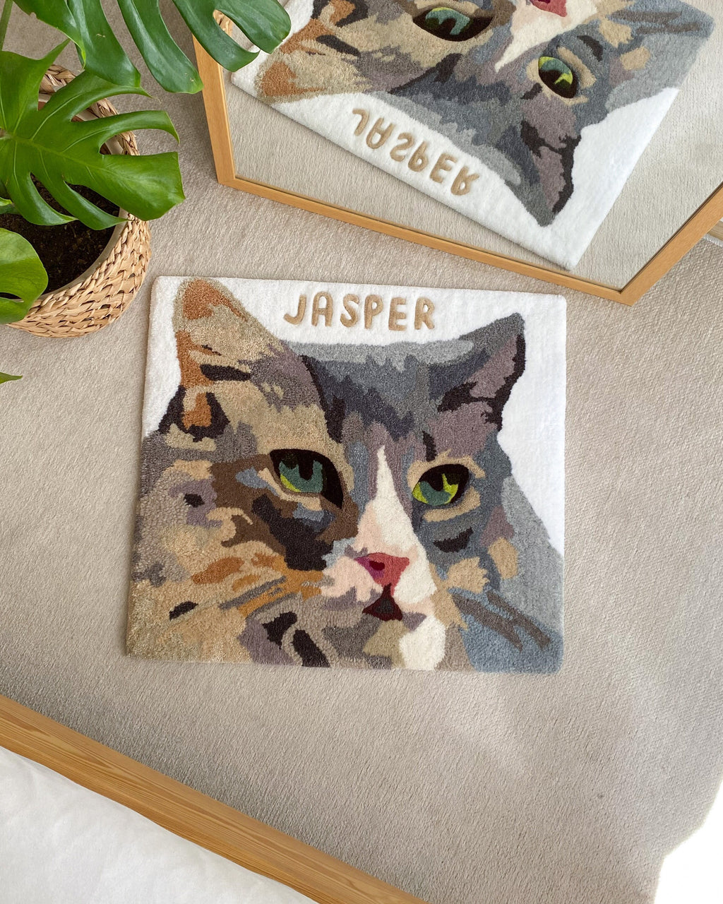 LargoModern Custom Pet Portrait Tufted Rug 70x60cm Handmade Gift