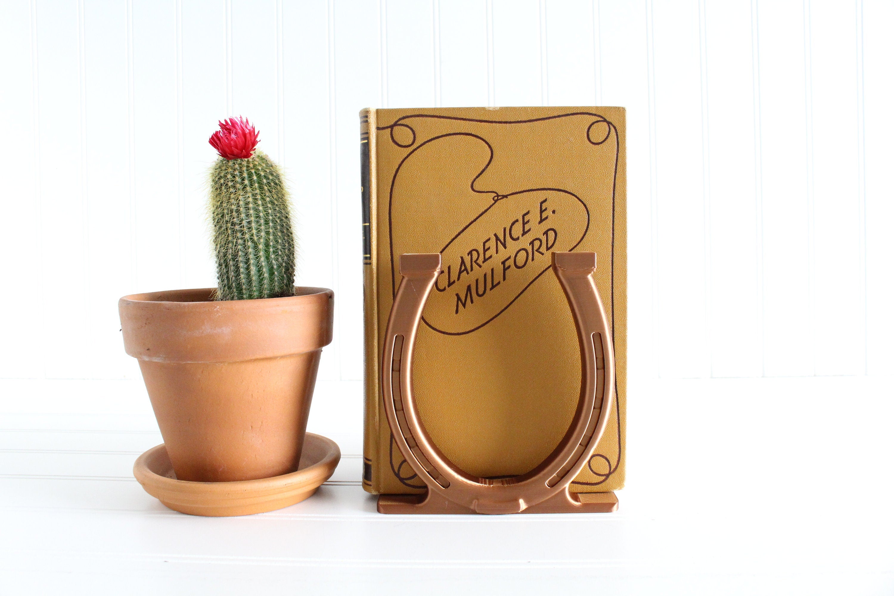 DelightfullyDutch 3D Printed Horseshoe Bookend Country Western Home Decor