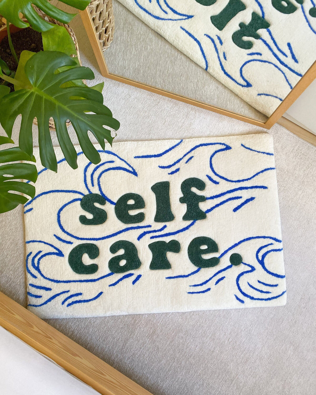 LargoModern Self Care Handmade Tufted Rug 100cm White
