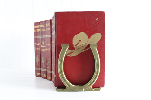 DelightfullyDutch 3D Printed Horseshoe Bookend Country Western Home Decor