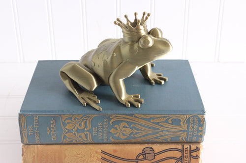 DelightfullyDutch Frog Prince Figurine with Crown Fairytale Decor 2 Sizes