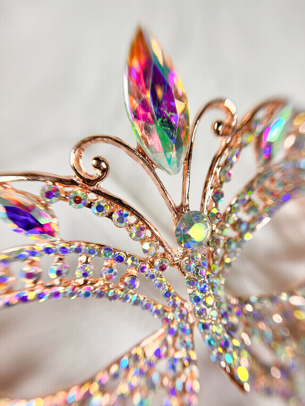 HappyJewelryWorld Butterfly Crystal Masquerade Mask Gold Rhinestone