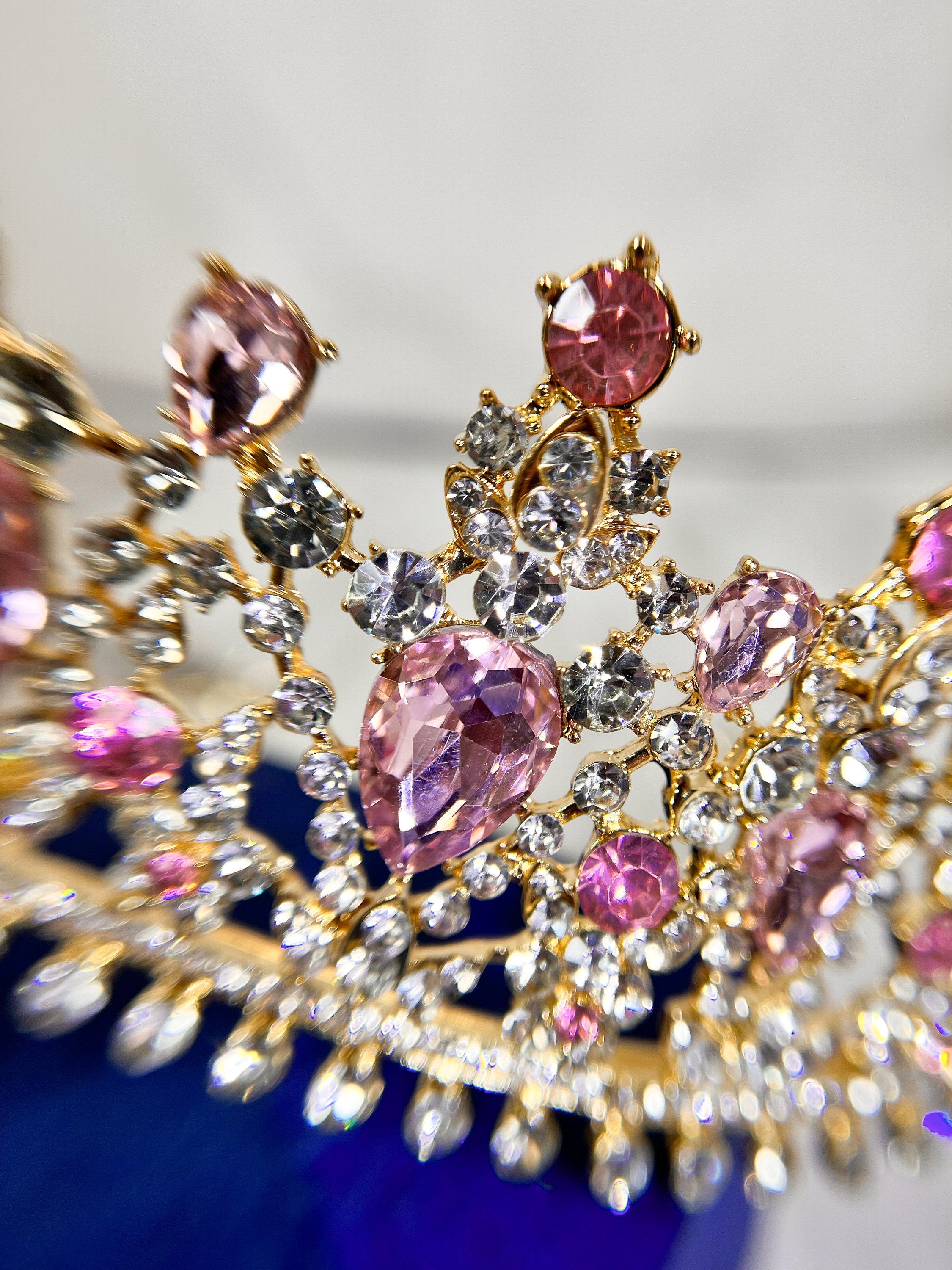 HappyJewelryWorld Princess Pink Crystal Tiara Crown Pink