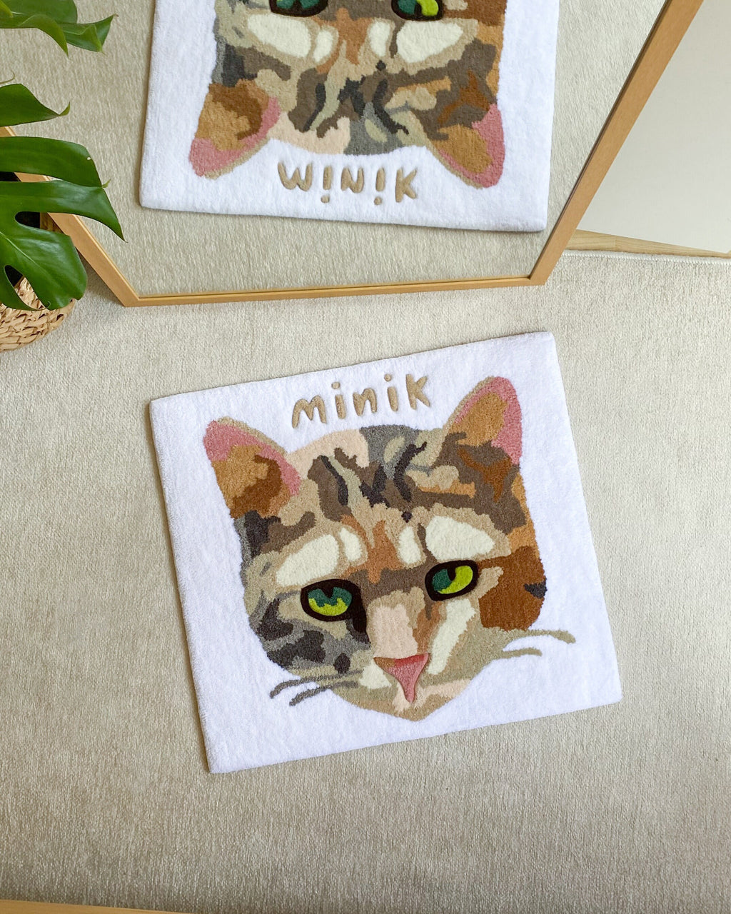 LargoModern Custom Pet Portrait Tufted Rug 70x60cm Handmade Gift