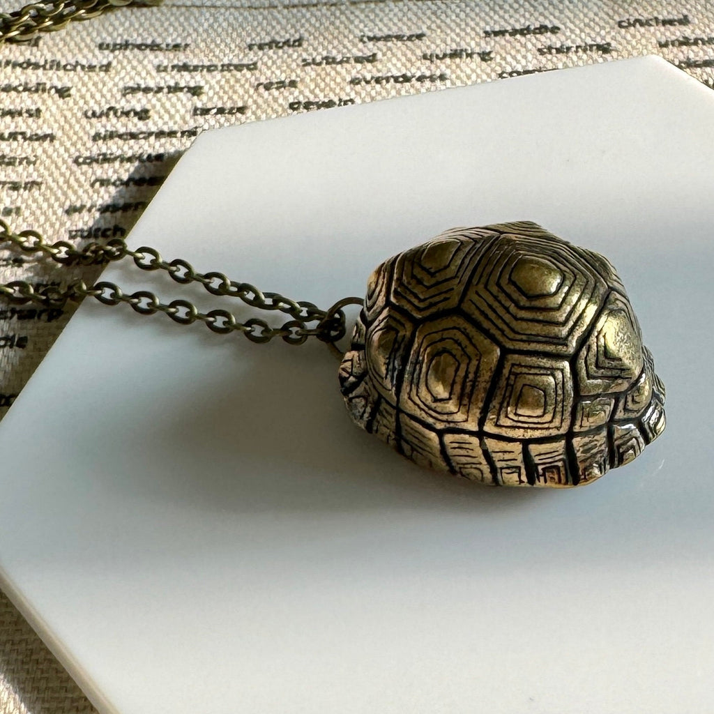 VanillaStarCafe Bronze Ringing Turtle Shell Necklace