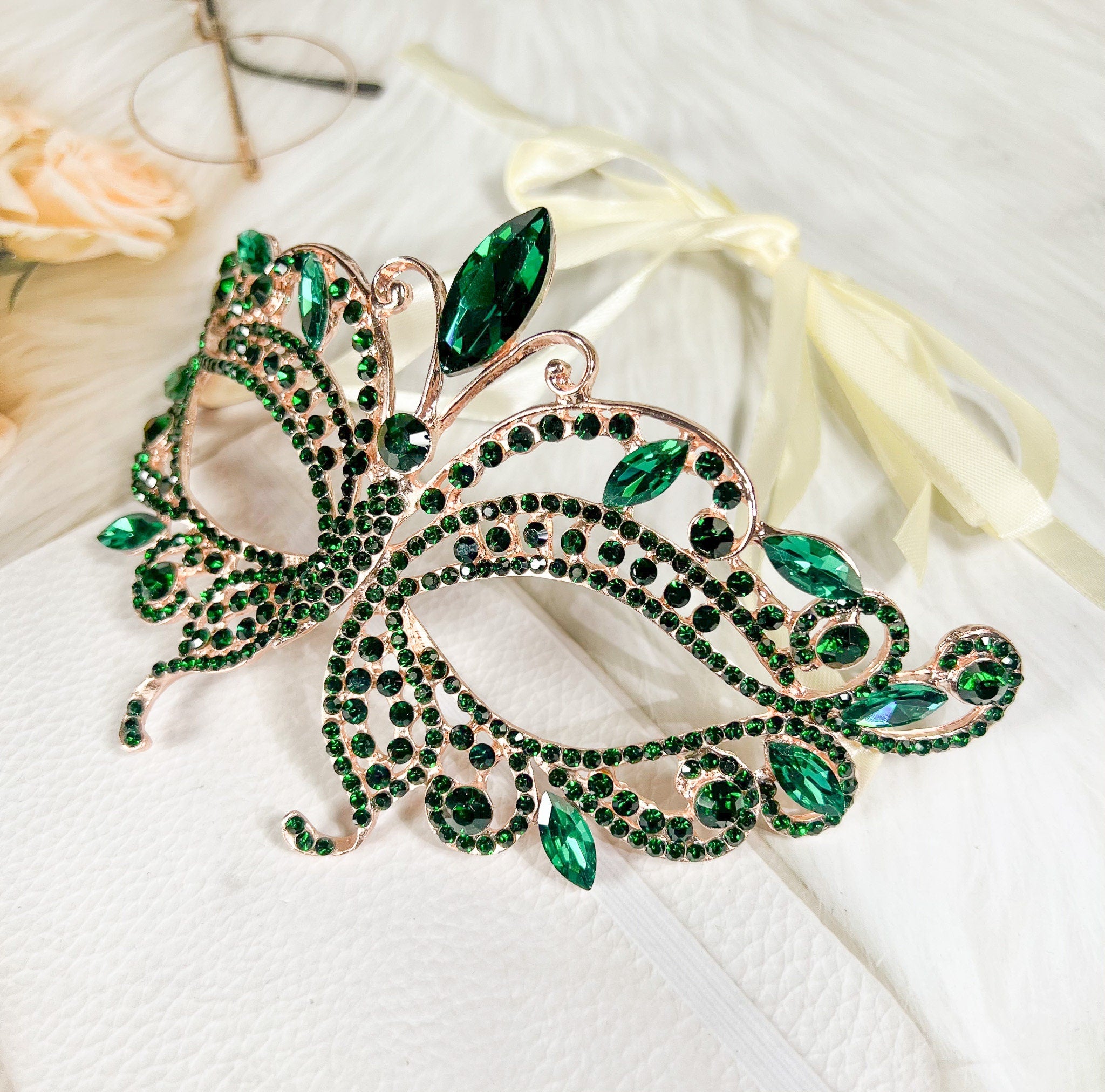 HappyJewelryWorld Butterfly Green Rhinestone Masquerade Mask