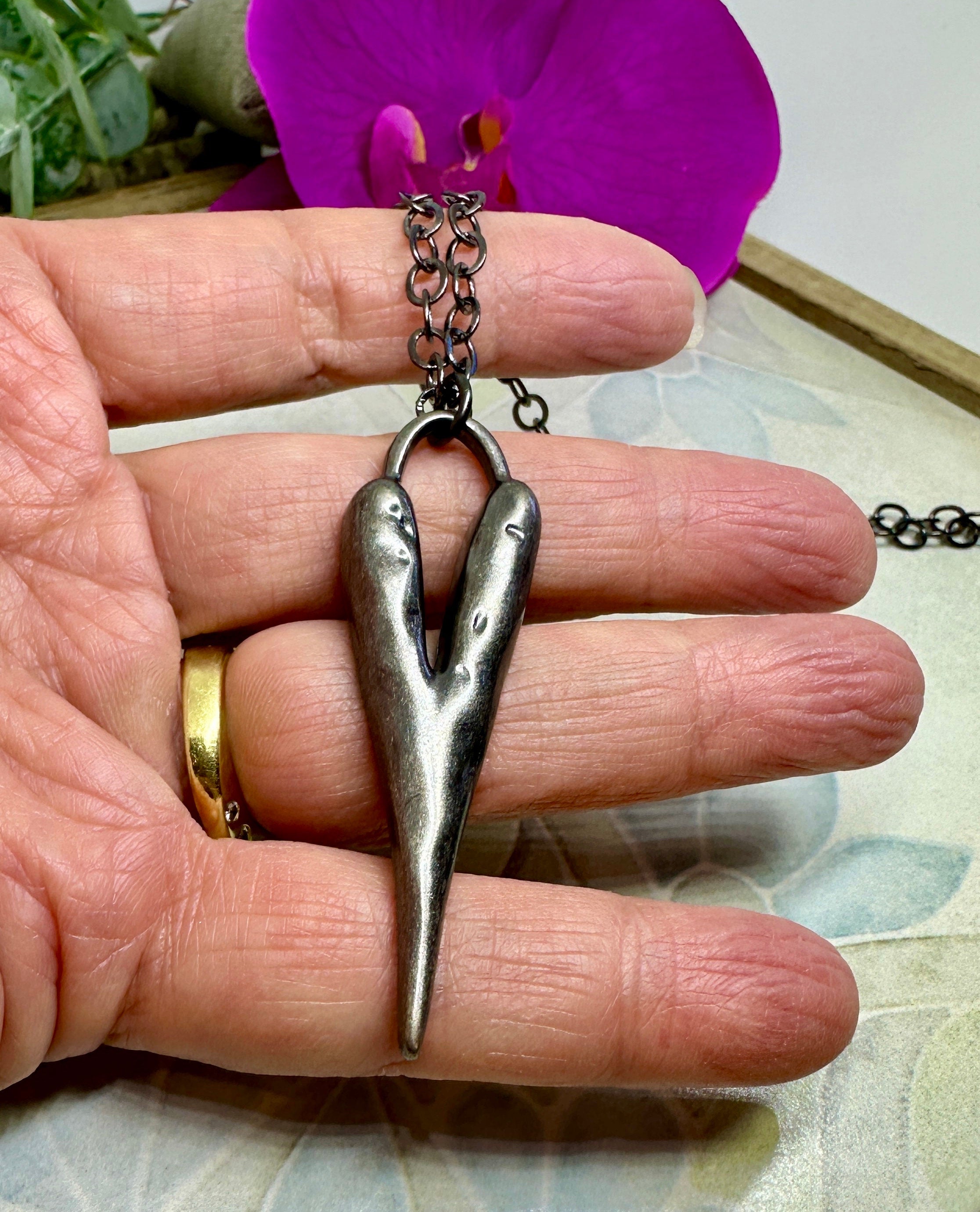 MossberryandStone Gothic Heart Pendant Necklace Gunmetal Silver 24in