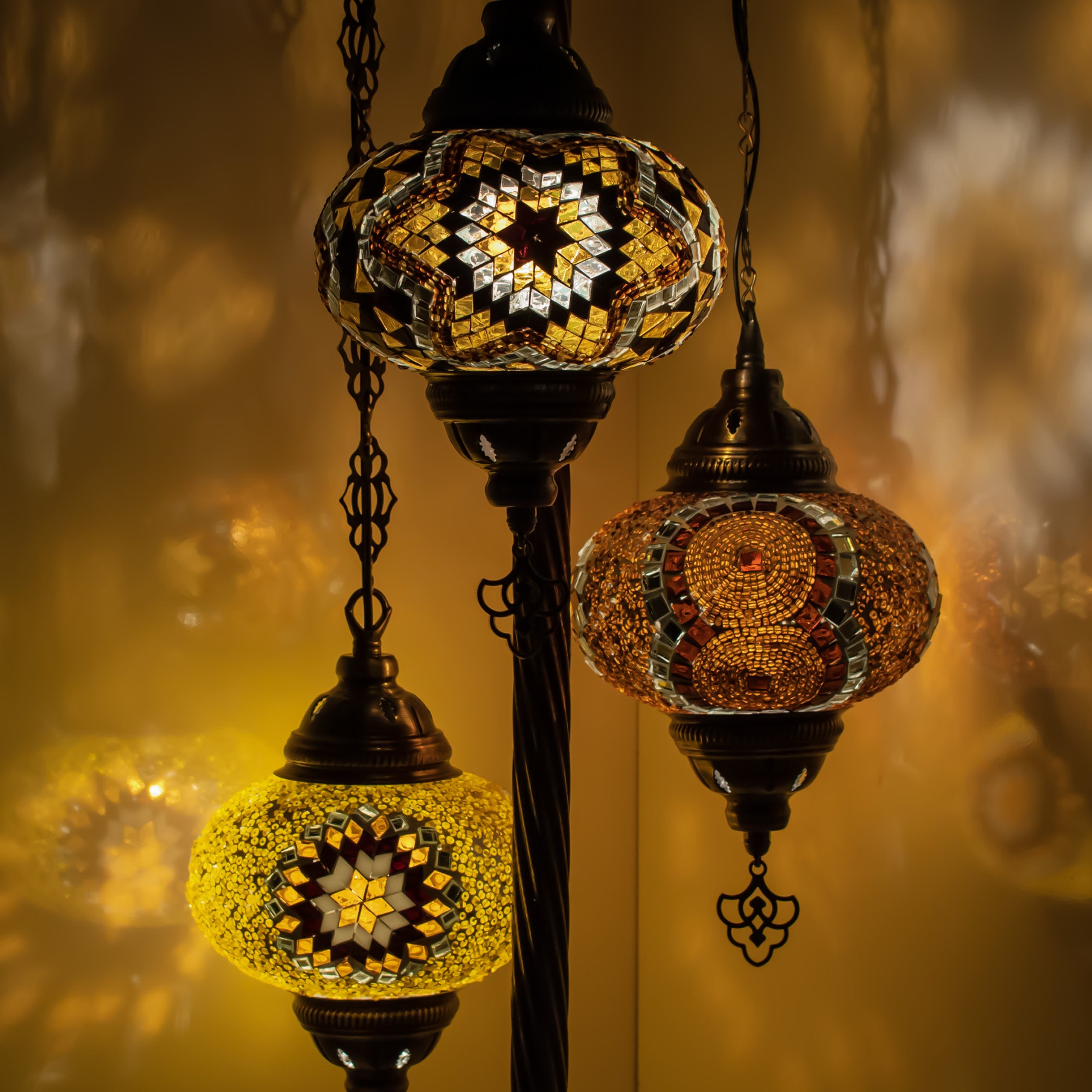 MoslandHome Handmade Turkish Mosaic Floor Lamp 3 Globe Corner