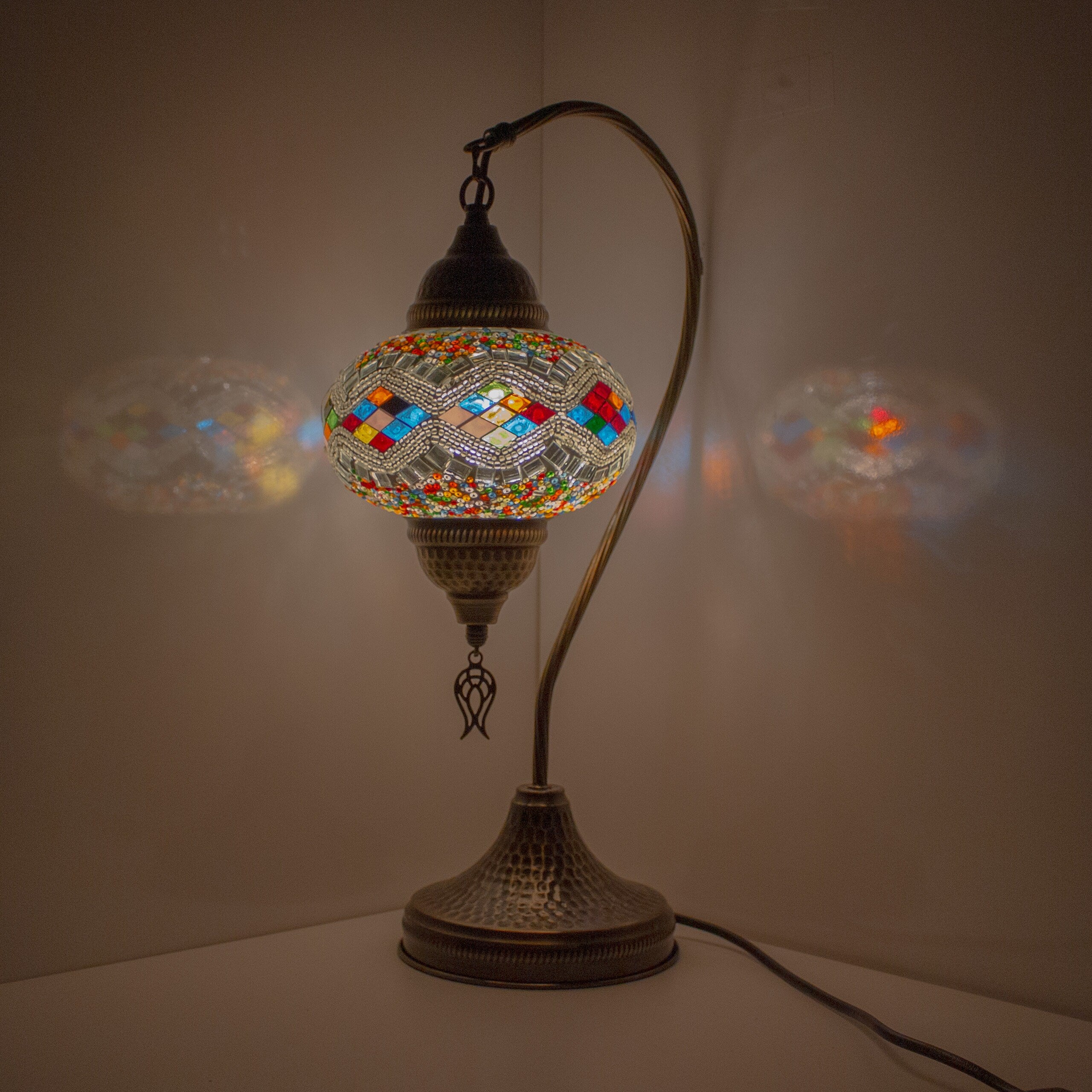 MoslandHome Handmade Turkish Mosaic Table Lamp 19in