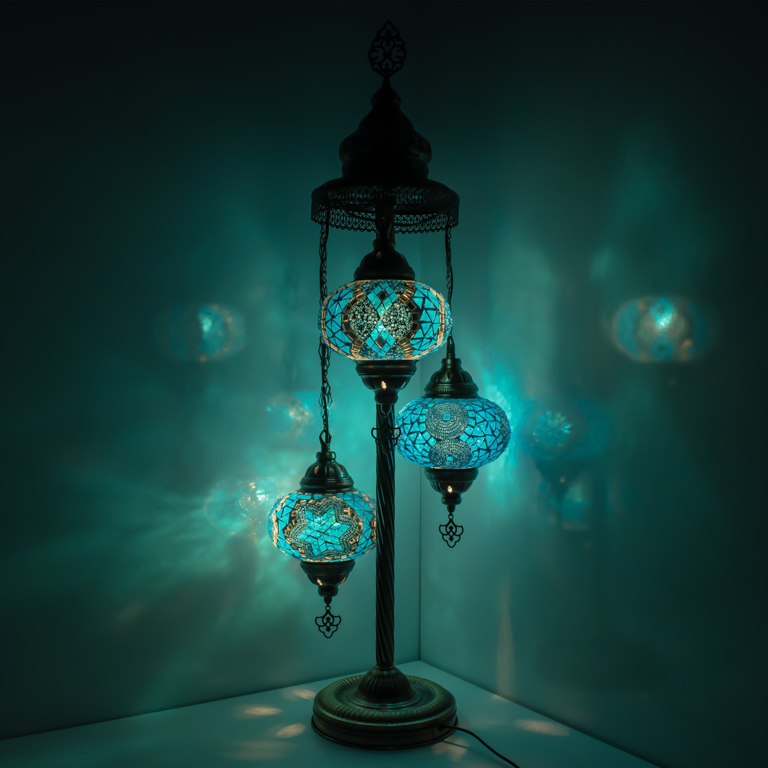 MoslandHome Handmade Turkish Mosaic Floor Lamp 3 Globe Corner