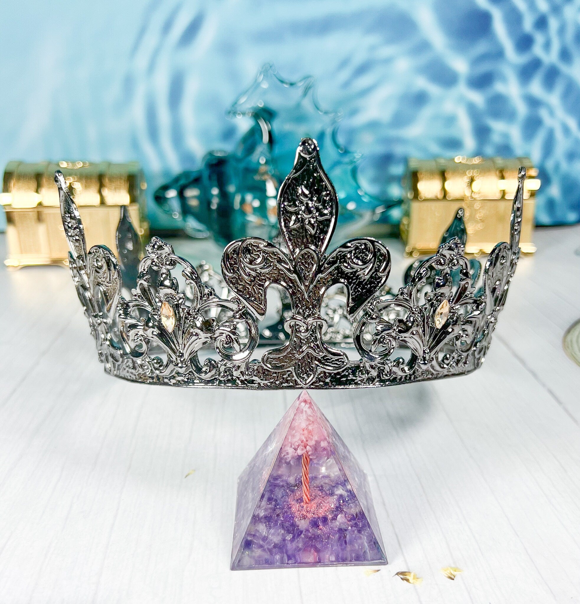 HappyJewelryWorld Fleur De Lis Royal Crown Rhinestone Crystal Tiara