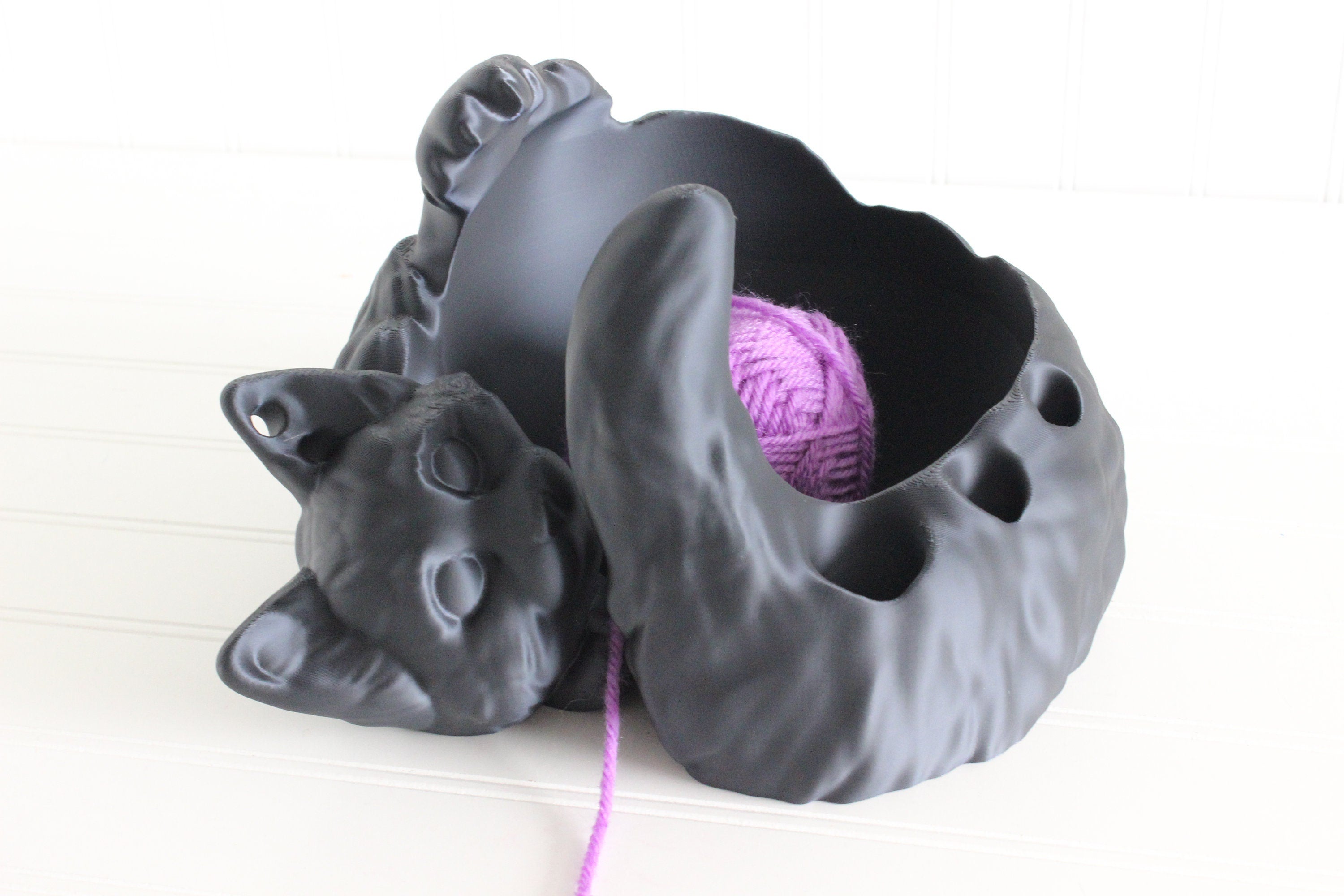 DelightfullyDutch 3D Printed Cat Yarn Bowl Yarn Holder Crochet