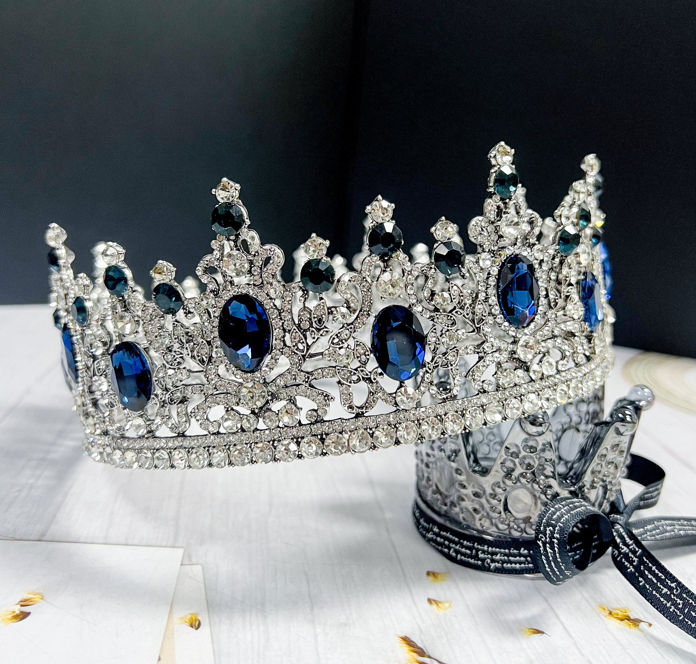 HappyJewelryWorld Royal King Blue Crystal Crown