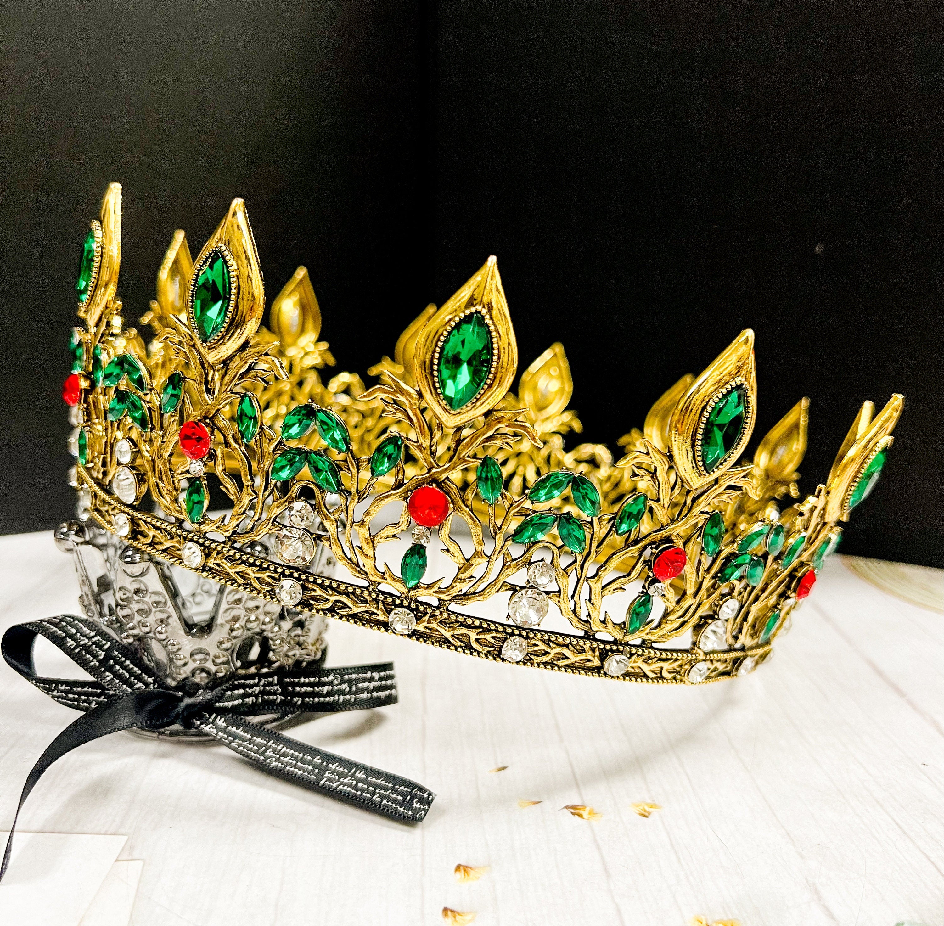 HappyJewelryWorld Vintage King Crown Green Crystal Medieval Men's Crown