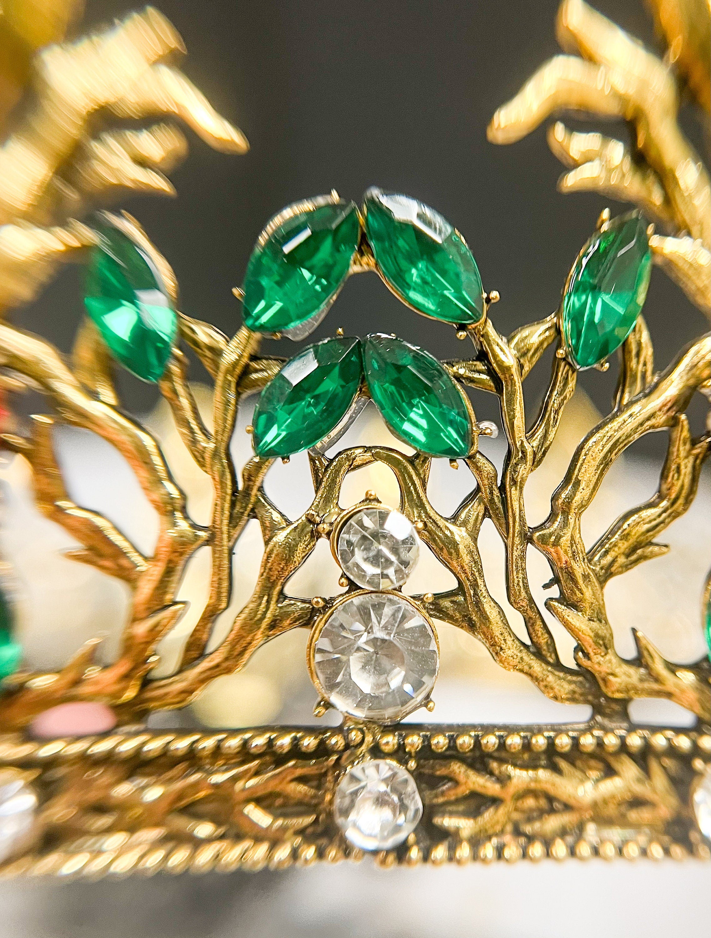 HappyJewelryWorld Vintage King Crown Green Crystal Medieval Men's Crown