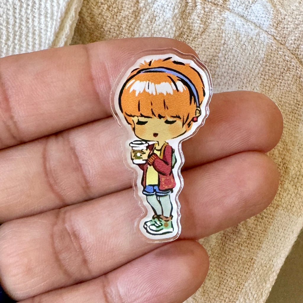 VanillaStarCafe Handmade Felt Coffee Girl Pin