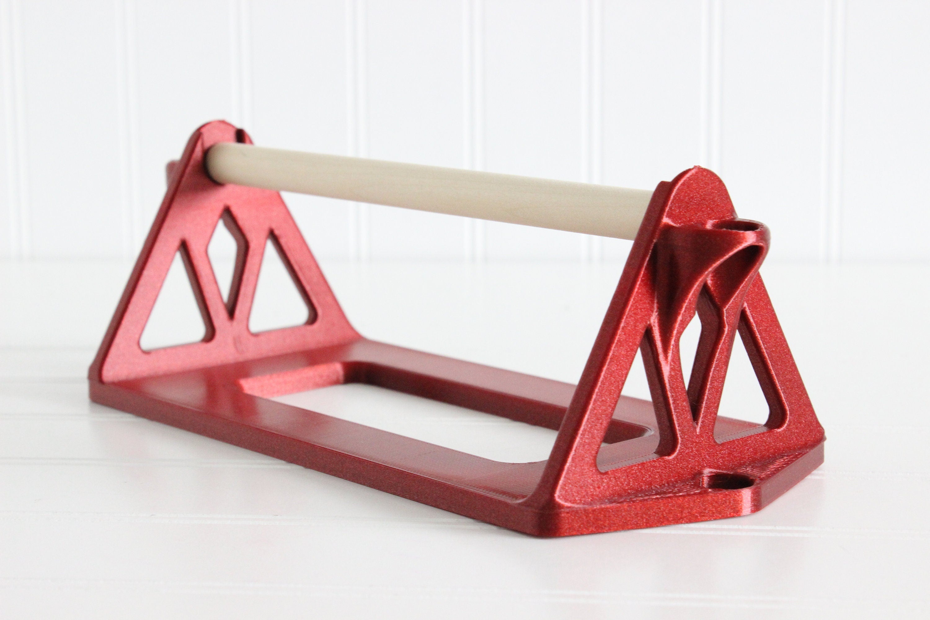DelightfullyDutch Yarn Holder Yarn Spinner for Crochet Knitting Birch Hardwood
