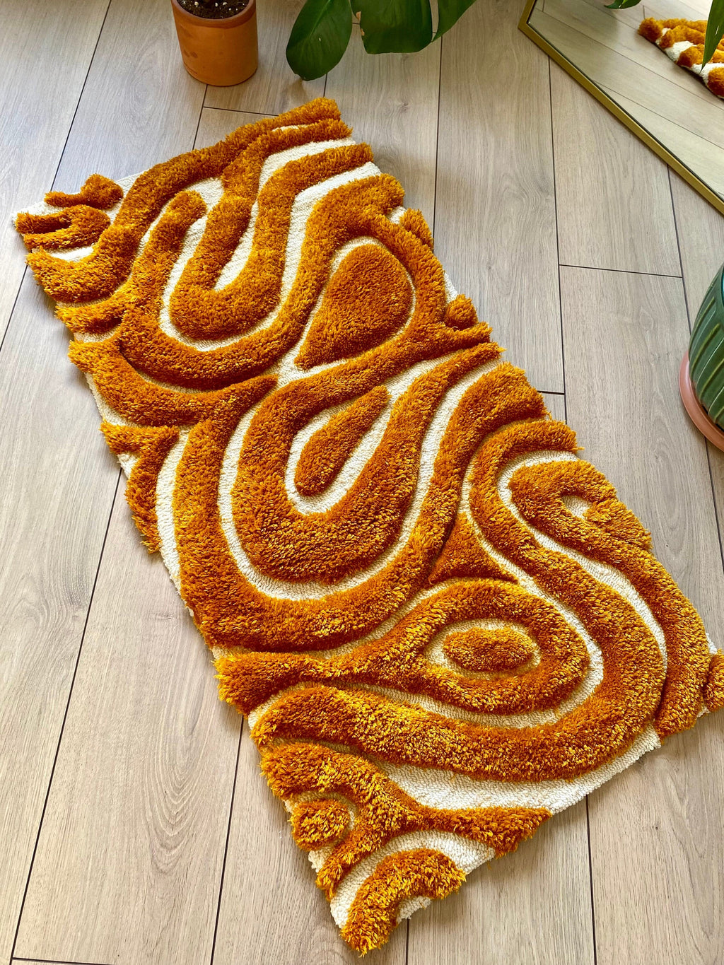 OrnnWorks Mustard Abstract 3D Fluffy Handmade Tufted Rug 110cm