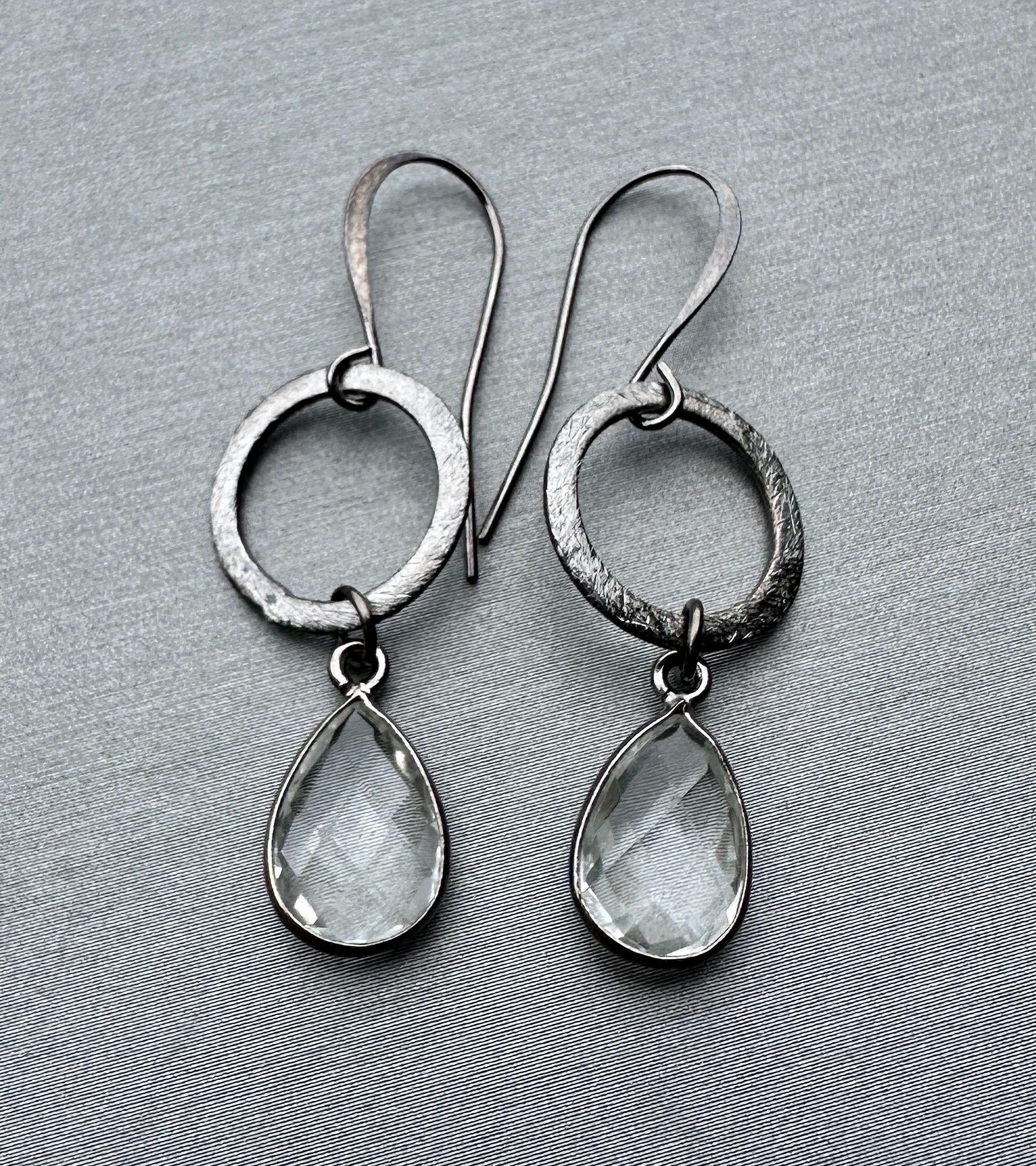 MossberryandStone Oxidized Sterling Silver Geometric Circle Earrings Gunmetal