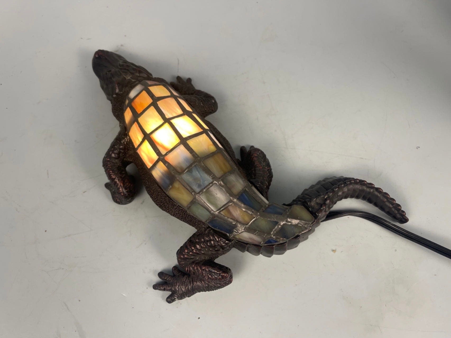 U2Antique Crocodile Tiffany Table Lamp Handmade Antique Glass Bronze