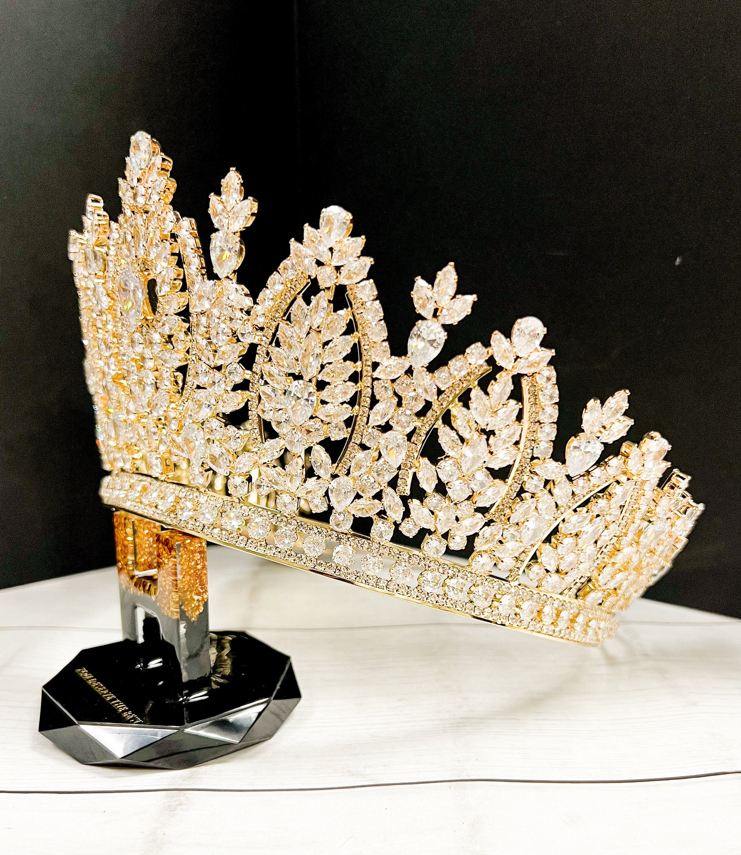 HappyJewelryWorld Cubic Zirconia Gold-Plated Bridal Crown, 6.5in
