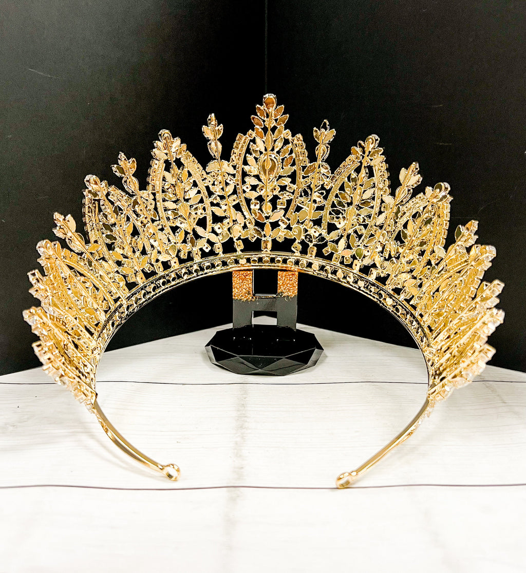 HappyJewelryWorld Cubic Zirconia Gold-Plated Bridal Crown, 6.5in