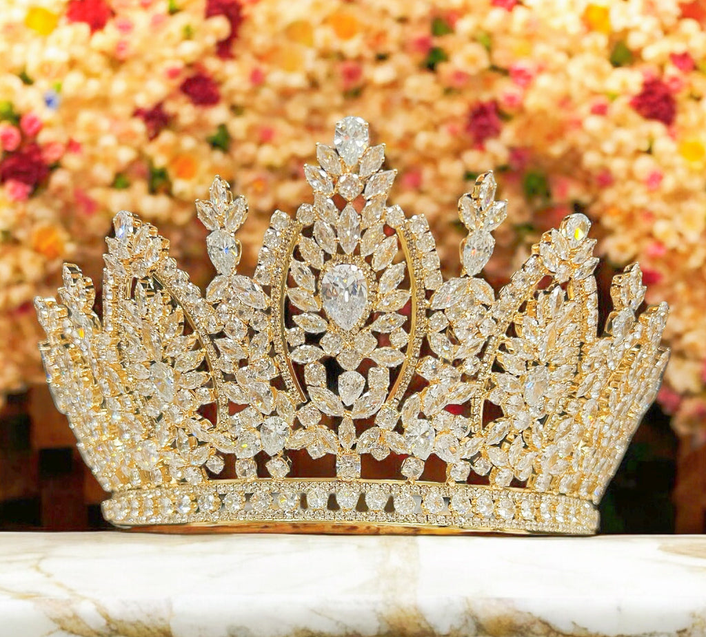 HappyJewelryWorld Cubic Zirconia Gold-Plated Bridal Crown, 6.5in