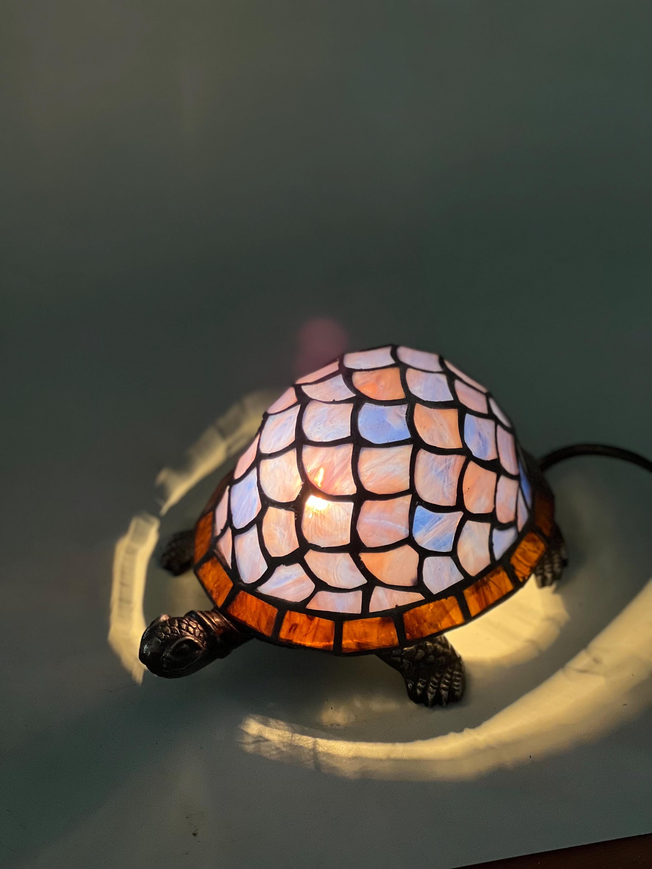 U2Antique Turtle Tiffany Mosaic Stained Glass Table Lamp Beige