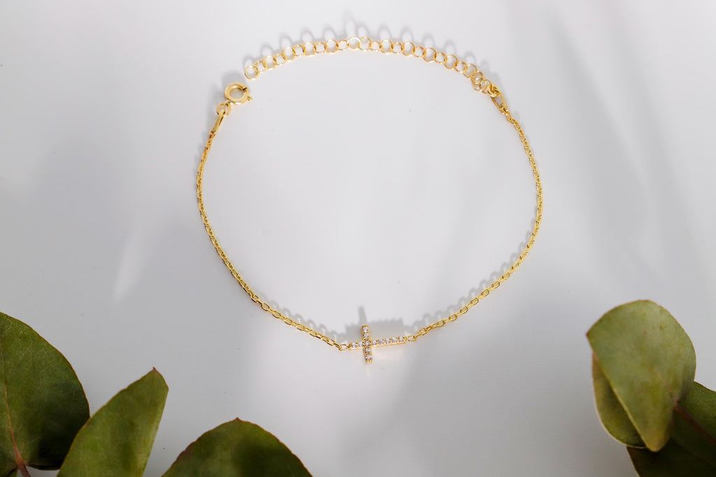 SilverGoldandRose Dainty Diamond Cross Bracelet 925 Sterling Silver Chain