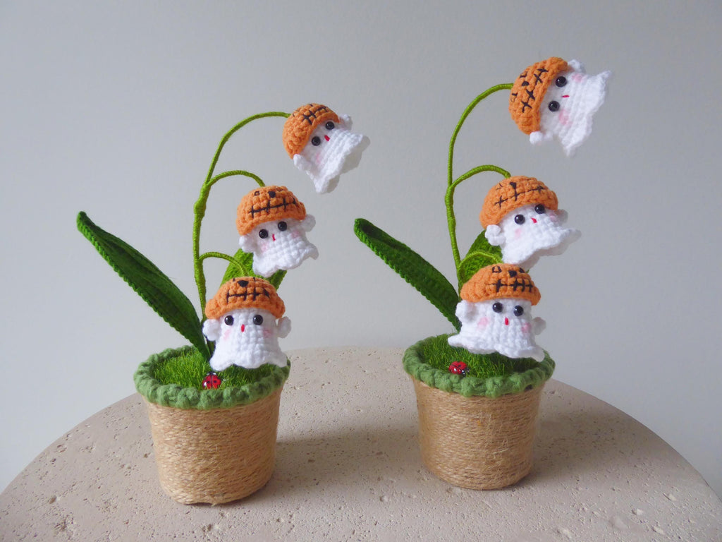 CrochetRecipe Crochet Handmade Halloween Ghost Light Lamp Desk Decoration