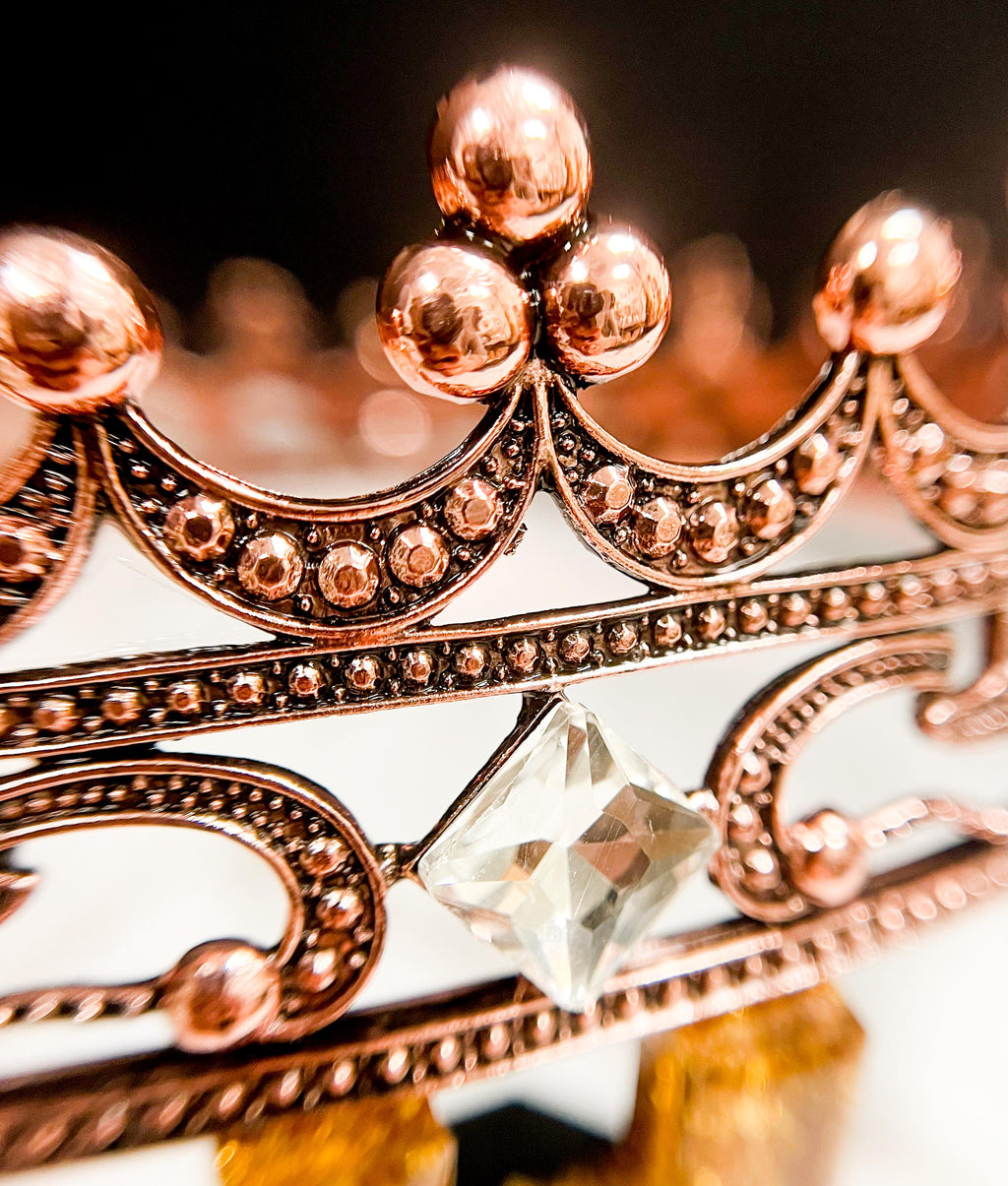 Royal Copper King Crown: Rhinestone Costume Accessory