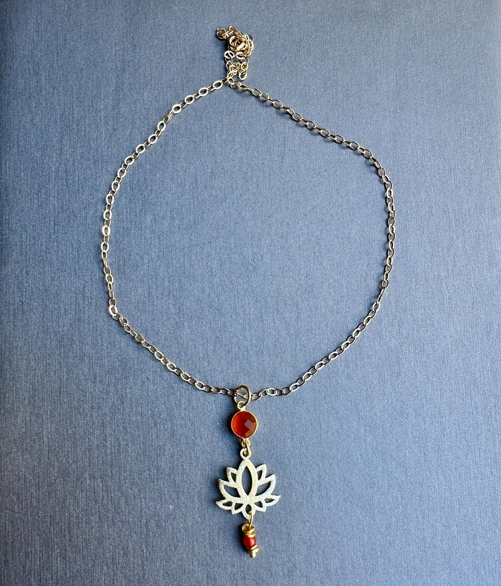 MossberryandStone Red Onyx Gold Tone Lotus Flower Pendant Necklace