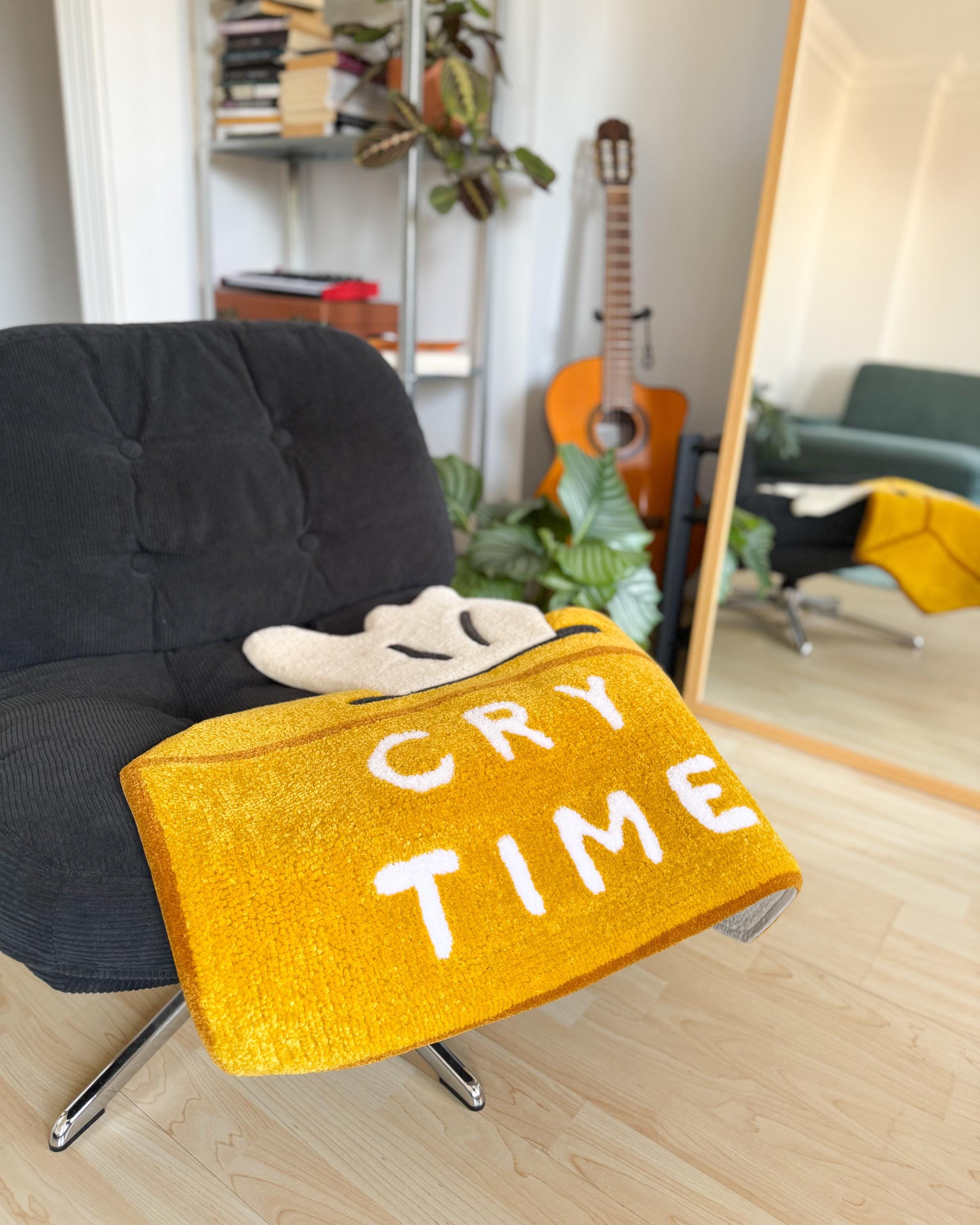 LargoModern Cry Time Hand Tufted Rug Tissue Box Shape 27in Yellow