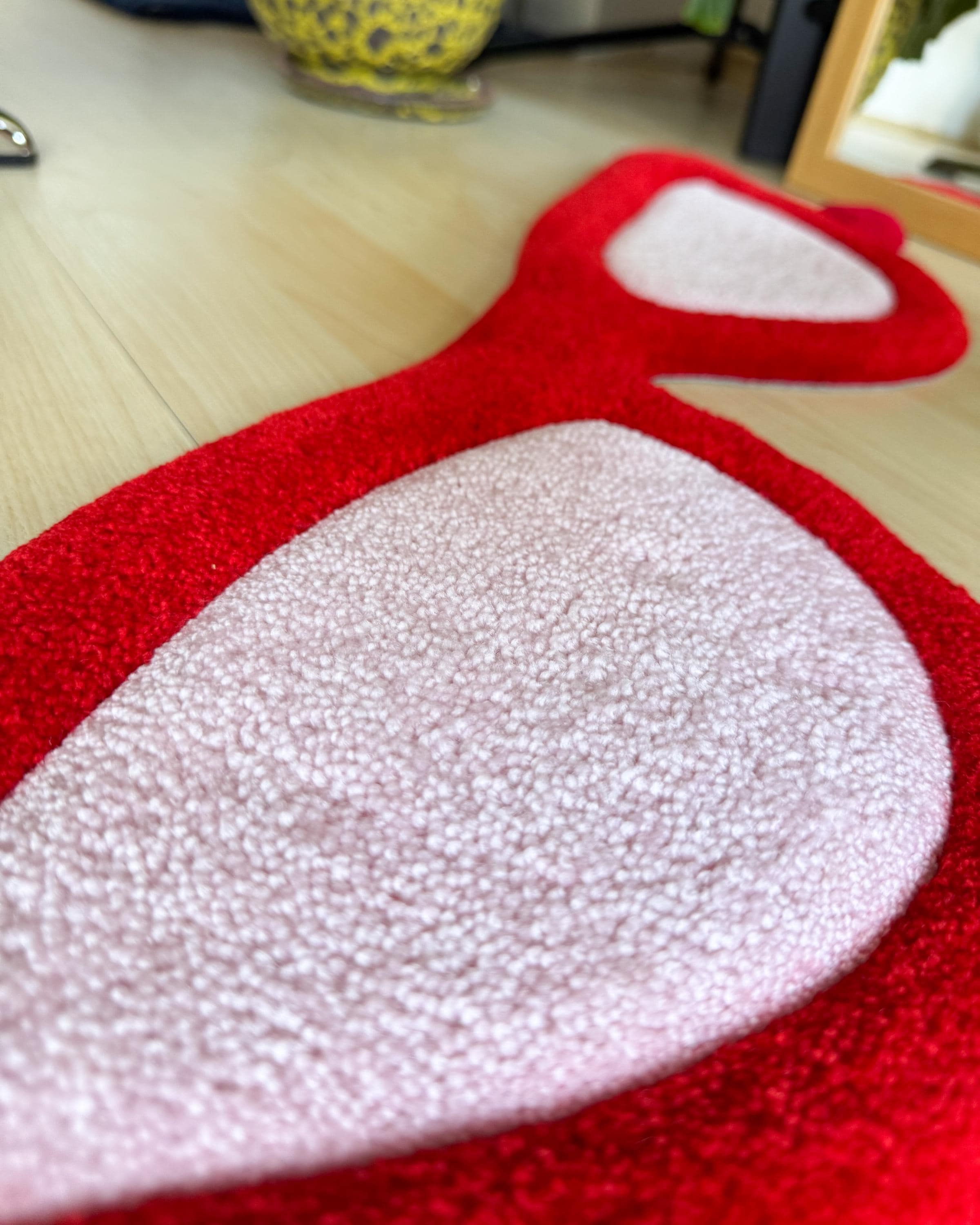 LargoModern Cat Eye Glasses Tufted Rug Handmade Fluffy Acrylic