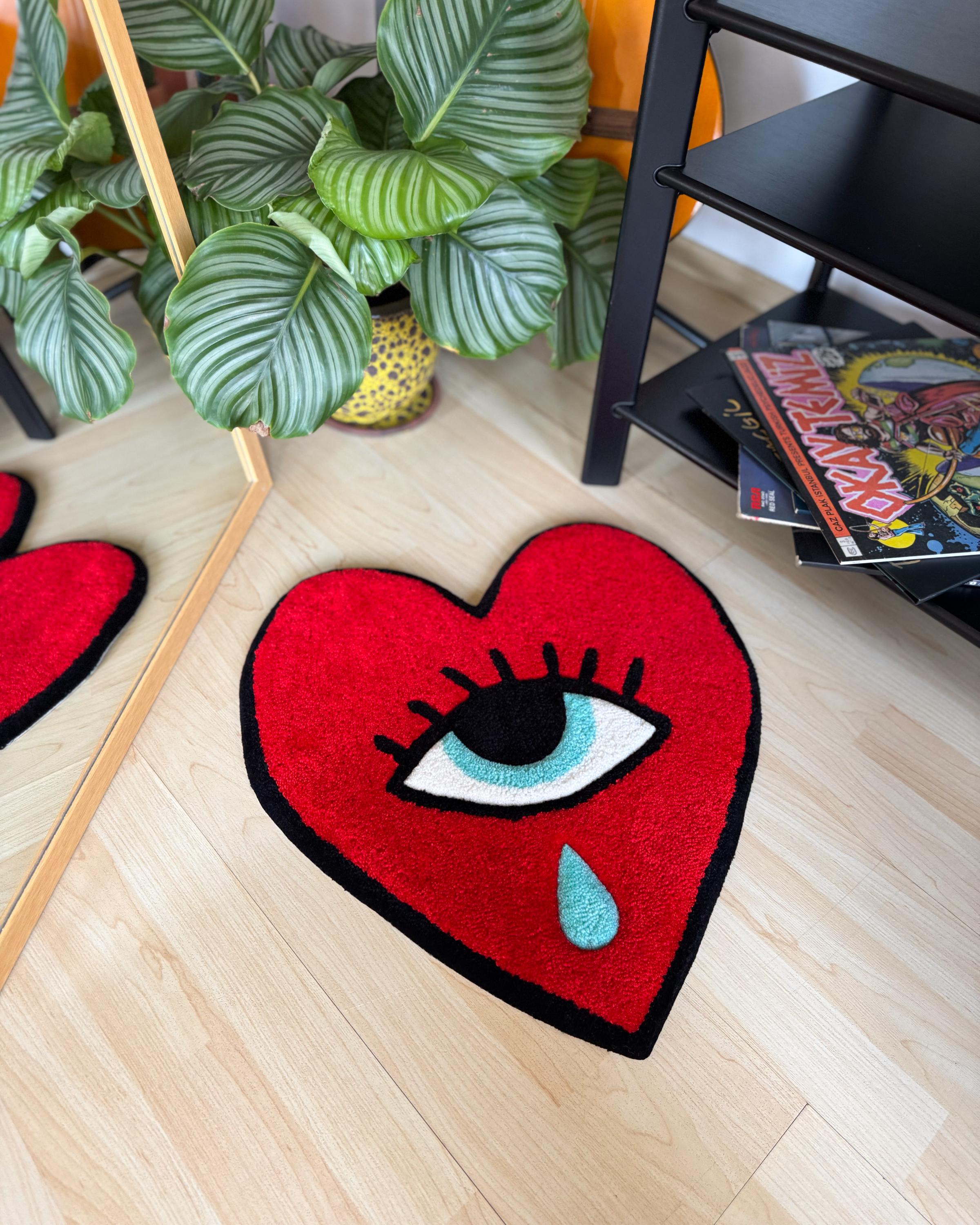 LargoModern Crying Heart Handmade Tufted Rug