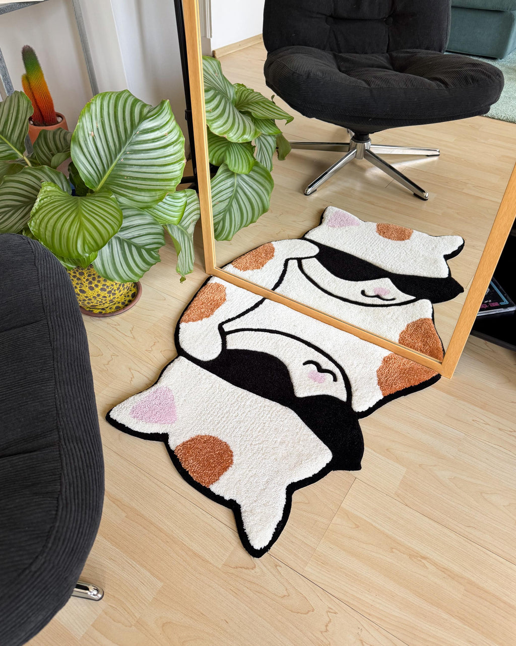 LargoModern Cool Cat Handmade Tufted Rug Fluffy and Soft