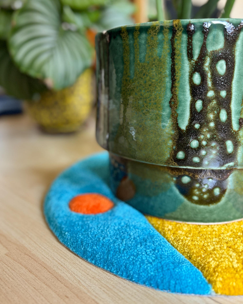 LargoModern Mystical Nature Handmade Tufted Rug Plant Pot Decor