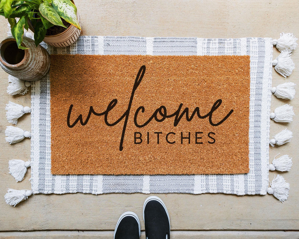 HamlinRowShop Welcome Bitches Coir Doormat Natural 18x30in