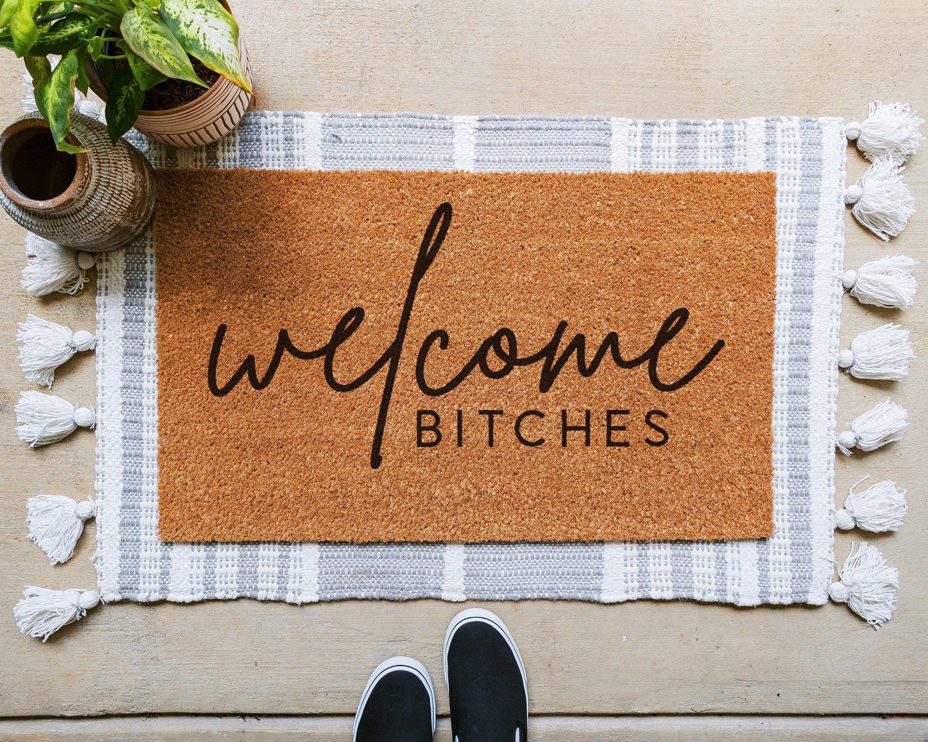 HamlinRowShop Welcome Bitches Coir Doormat Natural 18x30in