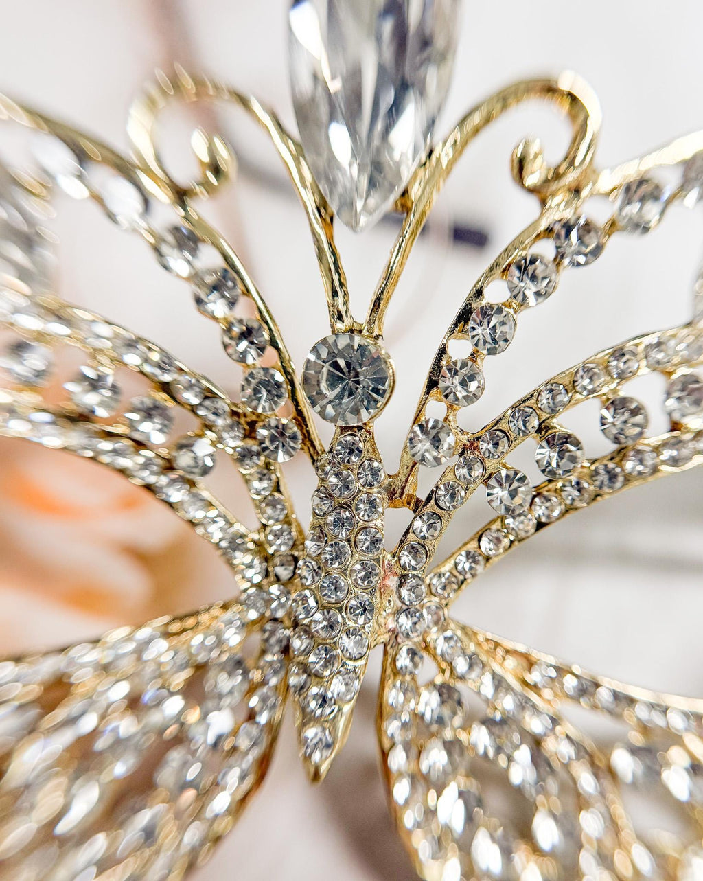 HappyJewelryWorld Crystal Masquerade Mask with Gold Stick Butterfly Design