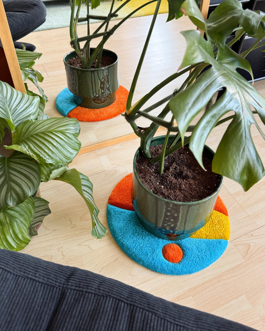 LargoModern Mystical Nature Handmade Tufted Rug Plant Pot Decor