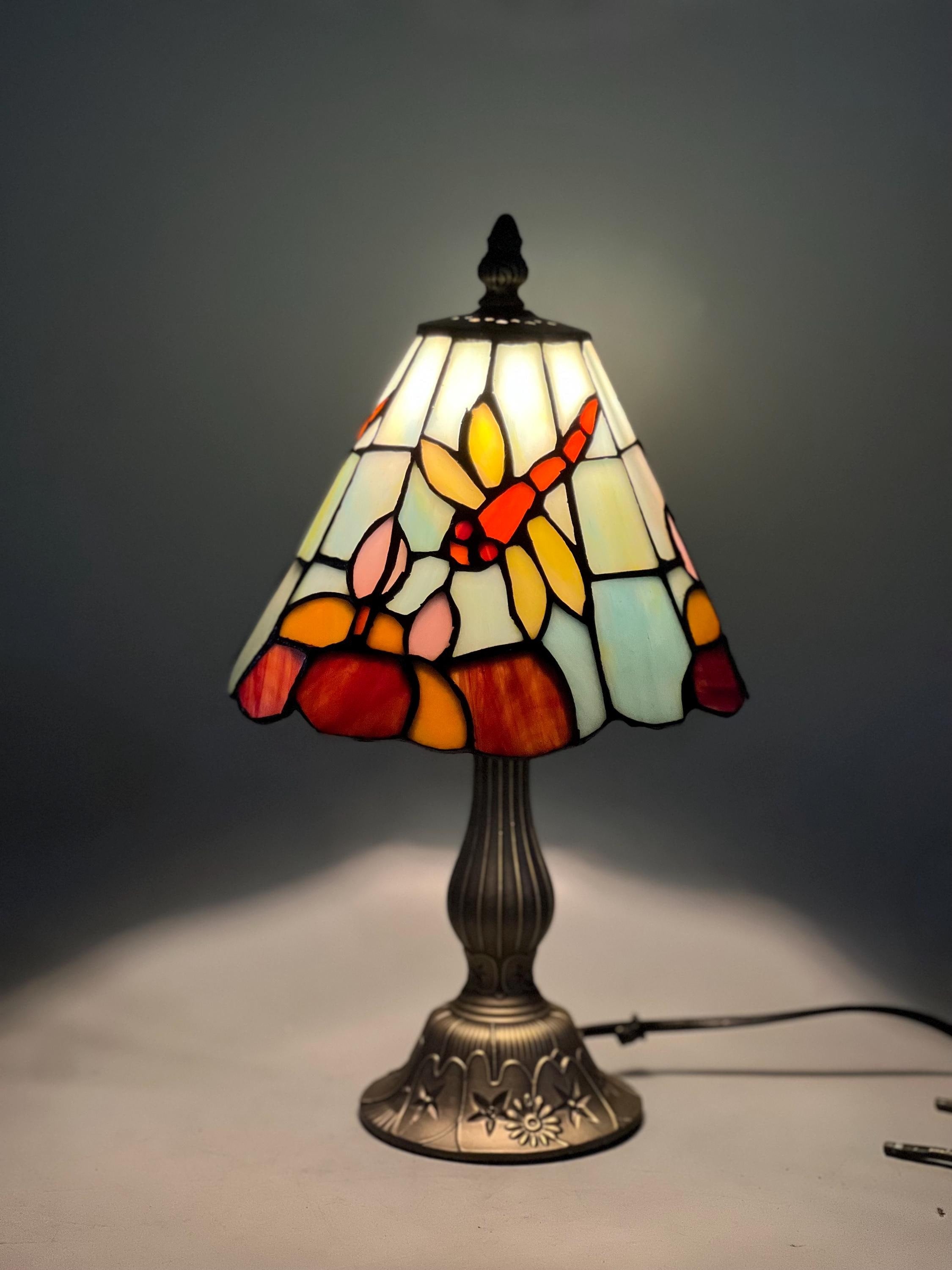 U2Antique Dragonfly Tiffany Stained Glass Table Lamp 8in