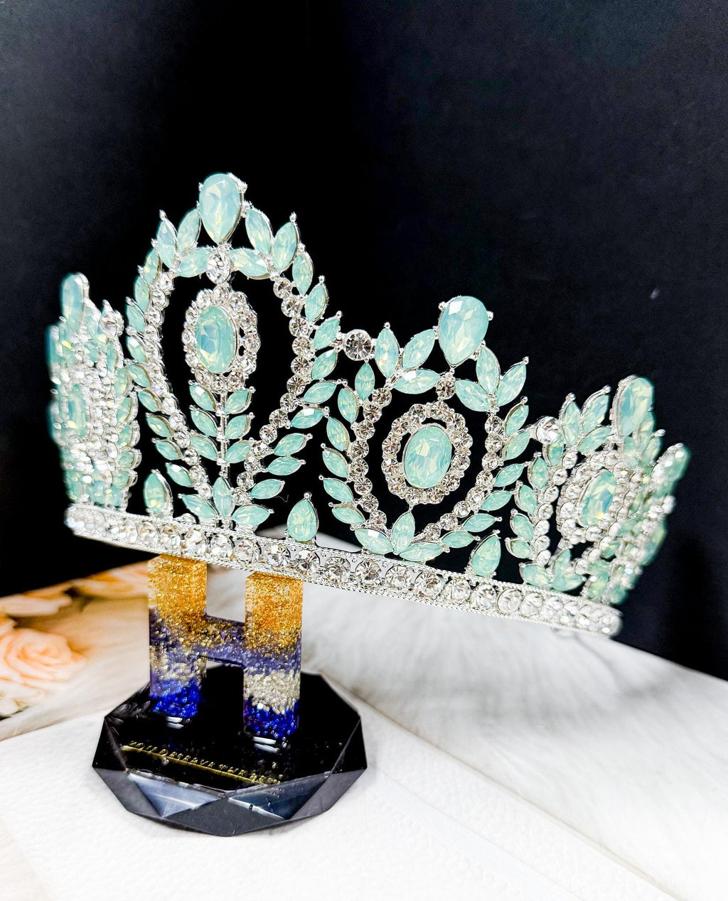 Emerald Gemstone Princess Tiara: Silver-Plated Wedding Crown