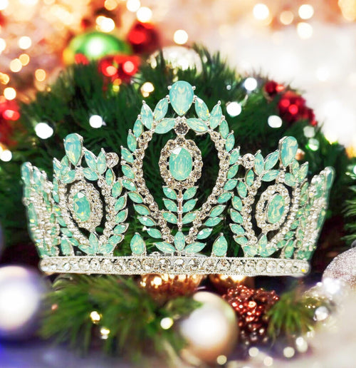 Emerald Gemstone Princess Tiara: Silver-Plated Wedding Crown
